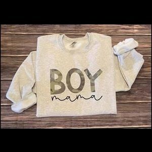 Boy mama crew neck